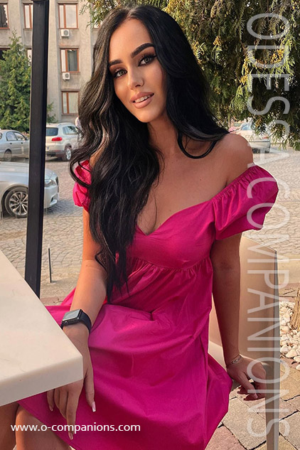 www.o-companions.com karolina, 21 Years
www.o-companions.com